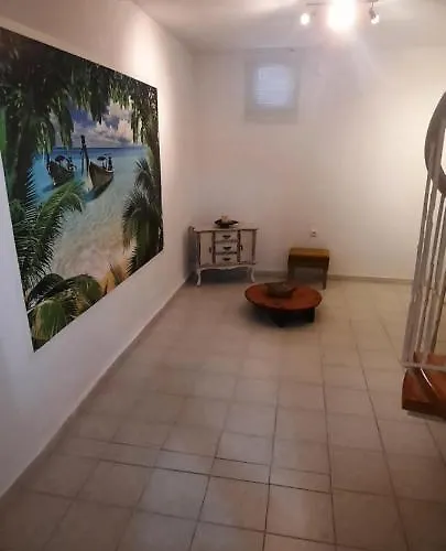 Nirvana House Sani (Chalkidiki)
